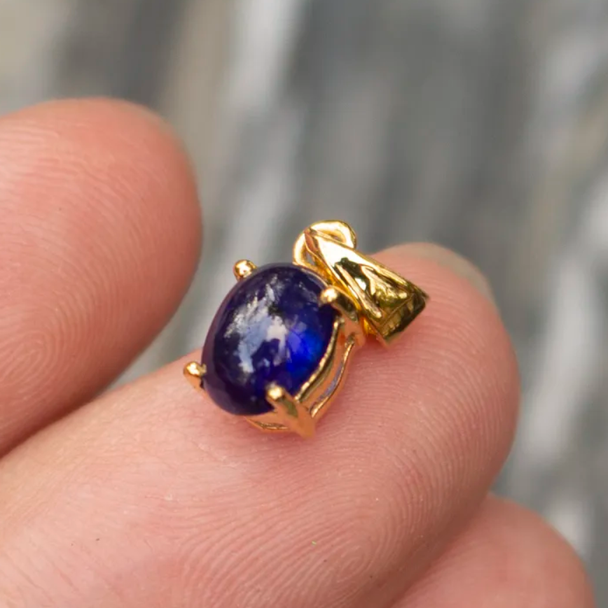 Blue Sapphire Pendant